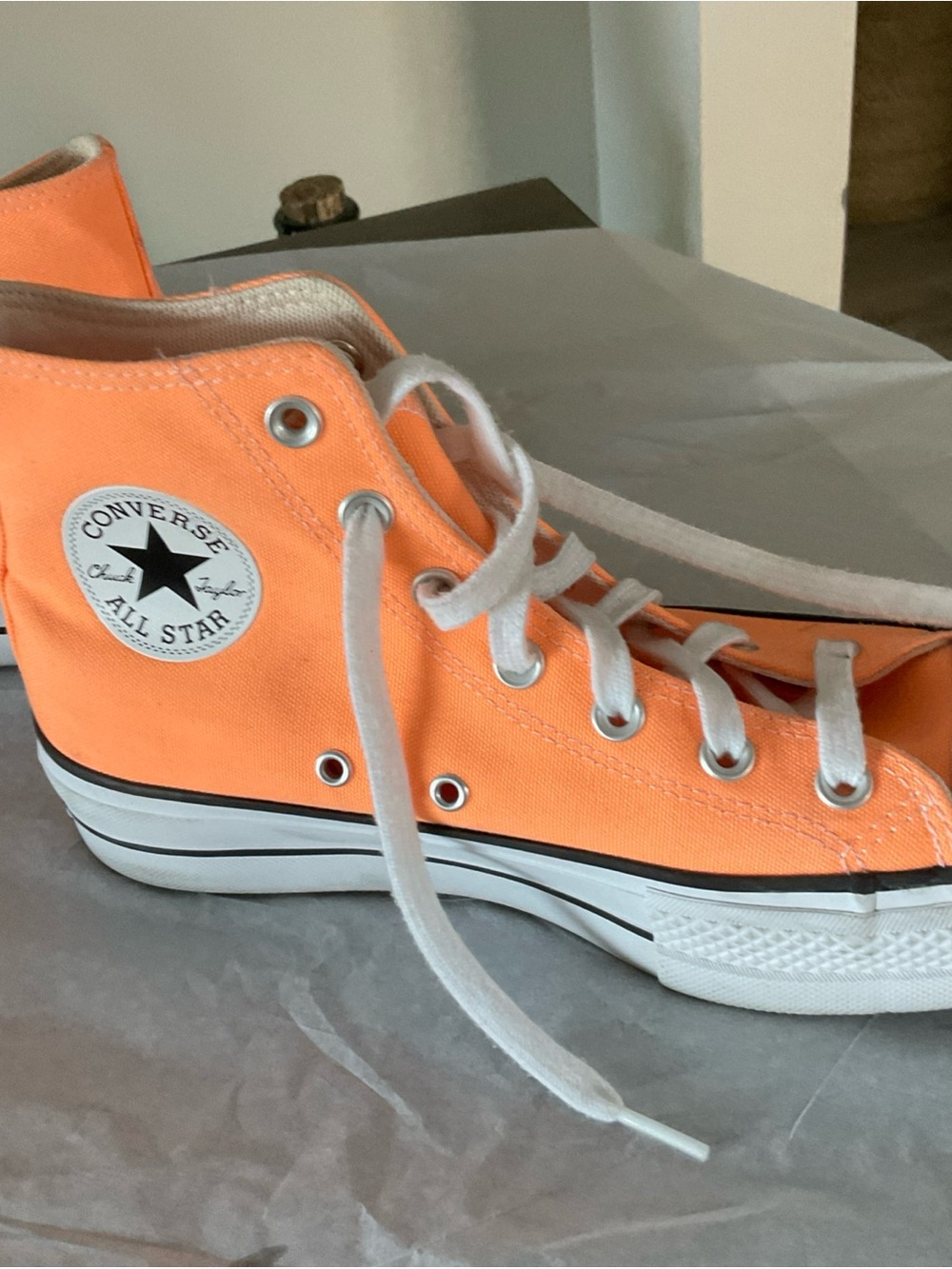 Converse Chuck Taylor All Star PLATFORM High Tops Orange Size women’s 8.5 EUC - Picture 6 of 10